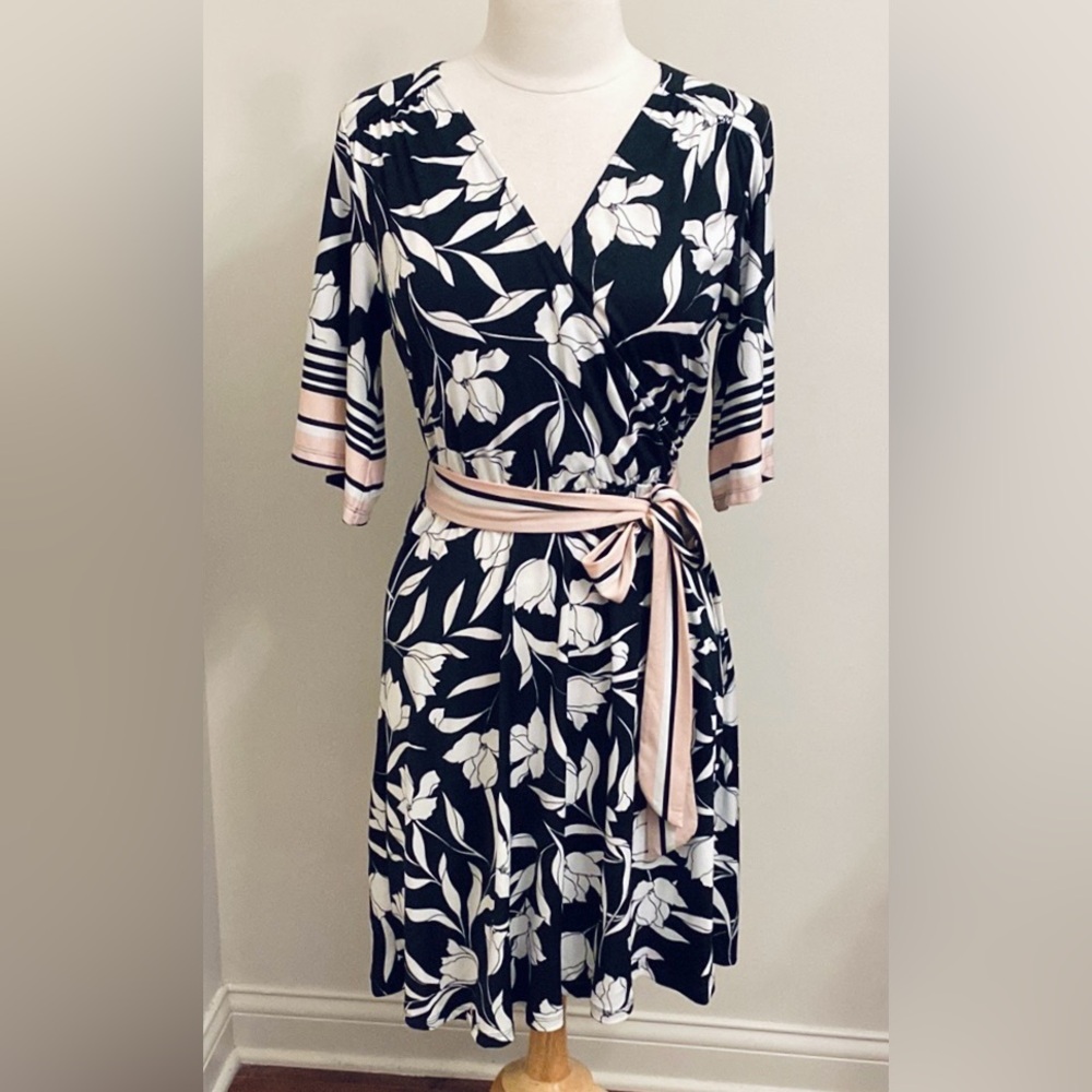 Bobeau Black Pink White Floral SZ M Dark Romantic Cottagecore Boho Chic Dress
